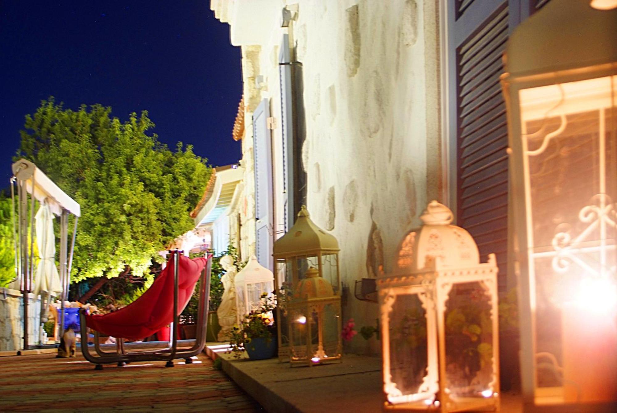 Chigdem Hotel-Special Category Алачати Экстерьер фото