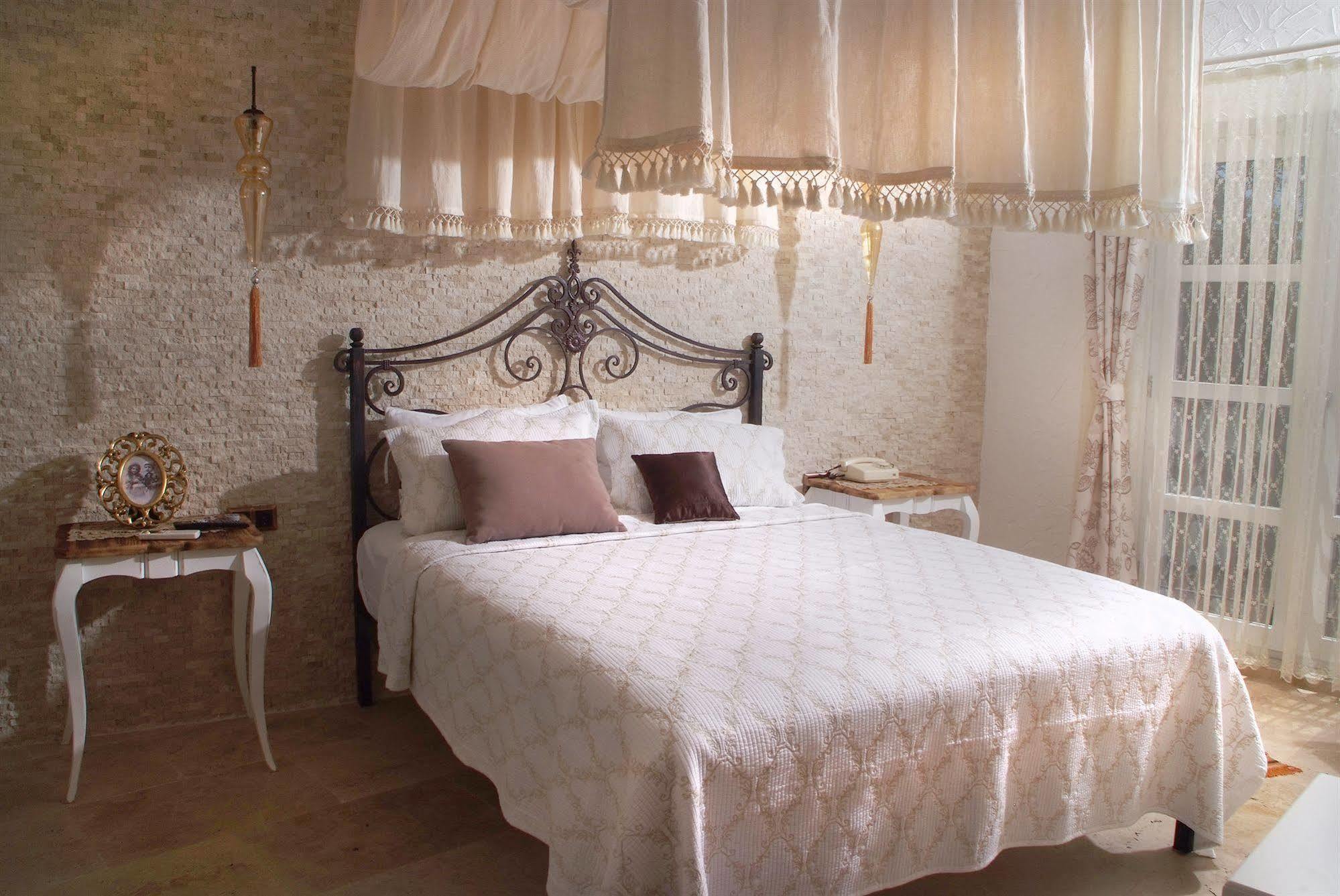 Chigdem Hotel-Special Category Алачати Экстерьер фото