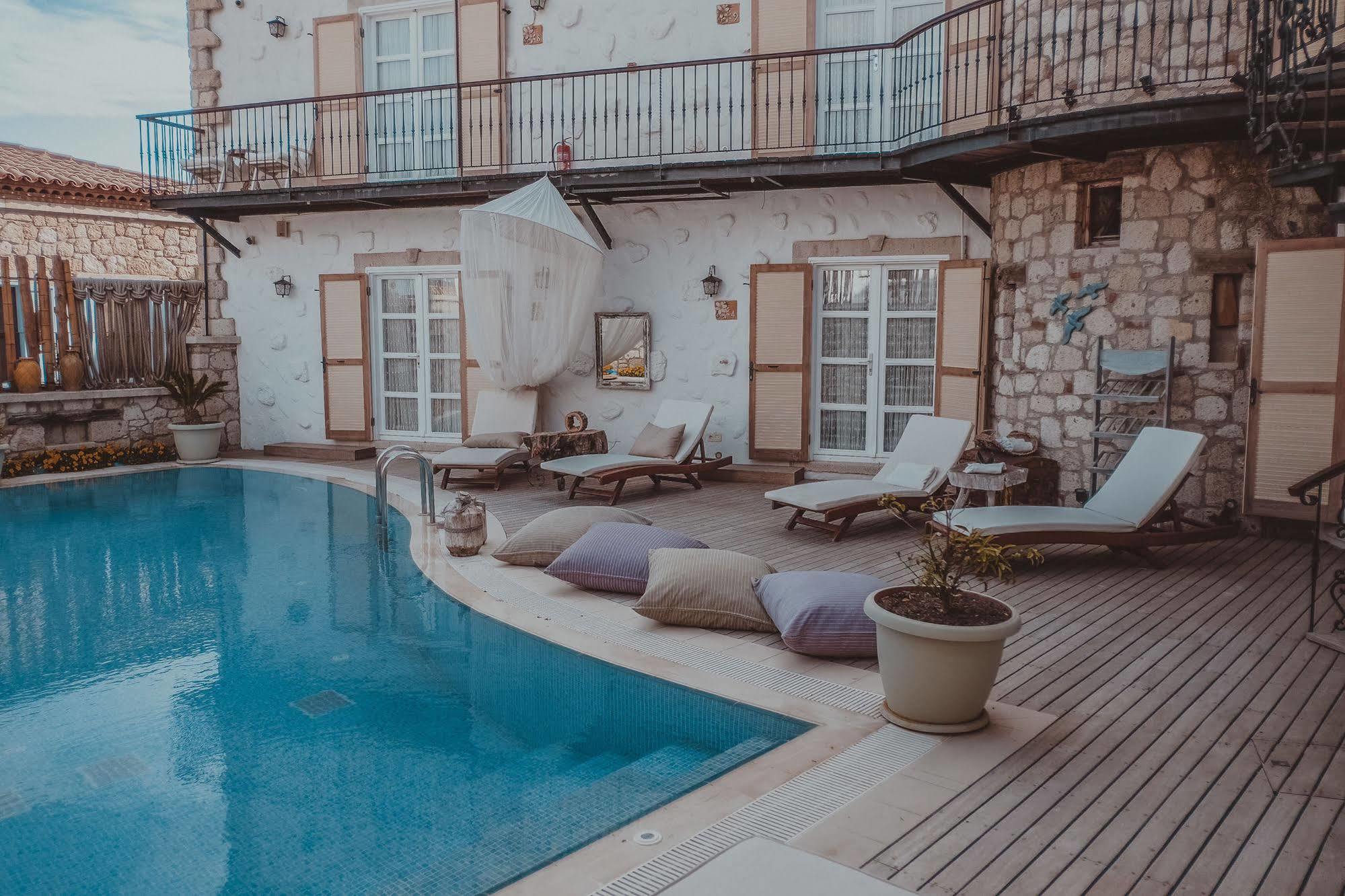 Chigdem Hotel-Special Category Алачати Экстерьер фото
